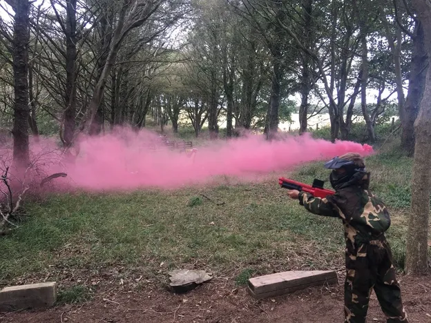painball-pink-smoke